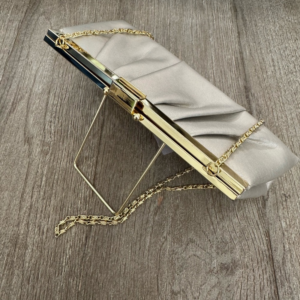 Ruched clutch bag crossbody - Picture 2 of 6